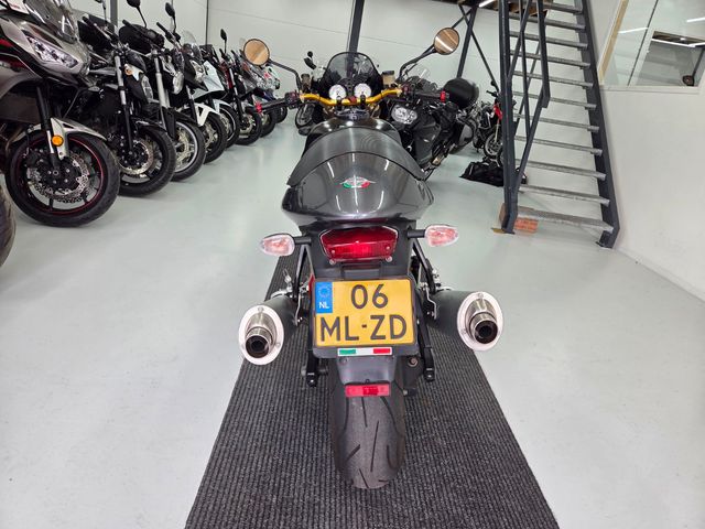 moto-guzzi - v-11-sport-scura