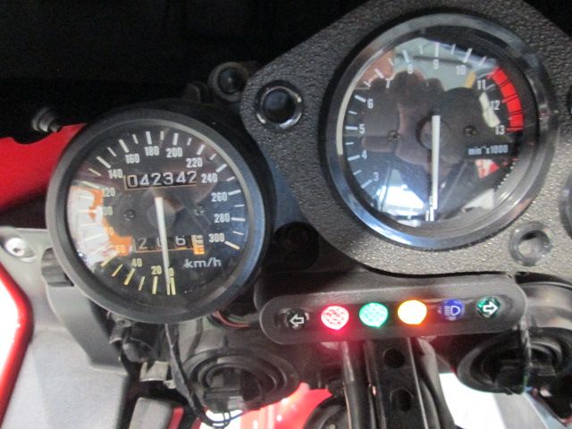 honda - cbr-900-rr-fireblade