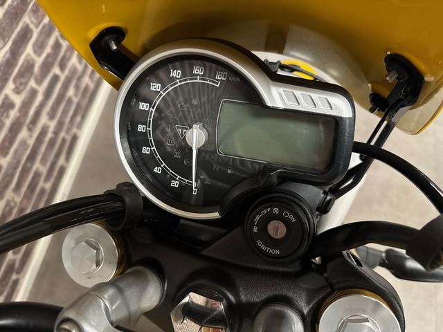 triumph - scrambler-400-xc