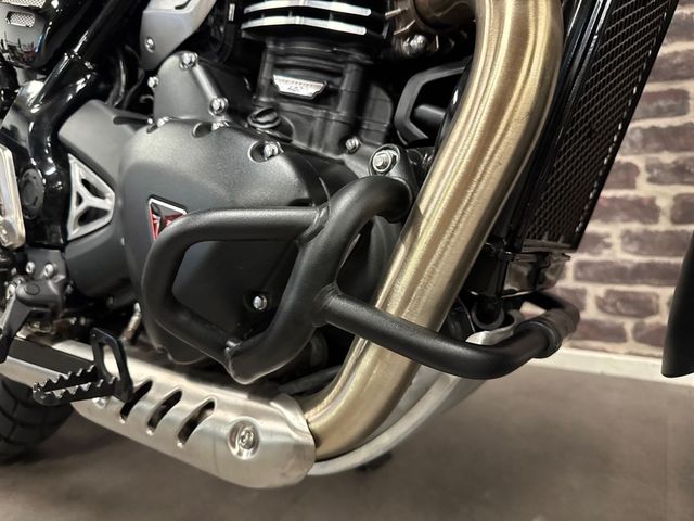triumph - scrambler-400-xc