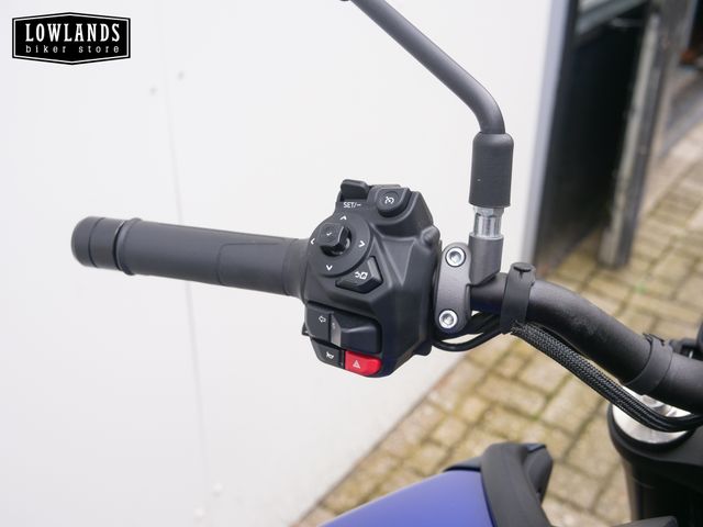 yamaha - mt-09-y-amt