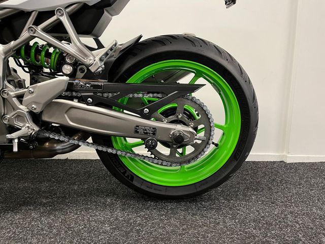 kawasaki - ninja-zx-4rr