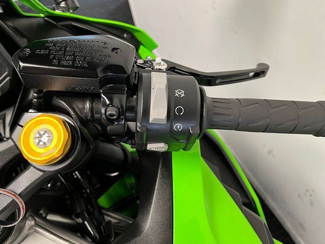 kawasaki - ninja-zx-4rr