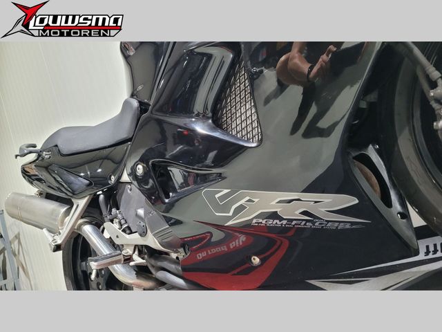 honda - vfr-800-fi