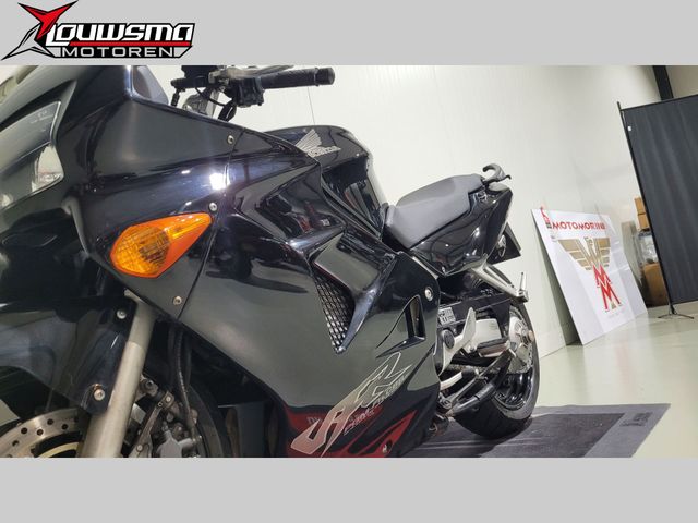 honda - vfr-800-fi