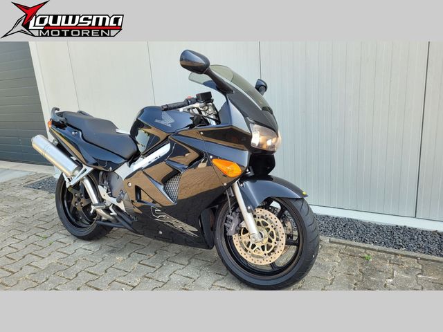 honda - vfr-800-fi