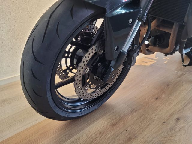 kawasaki - z-750