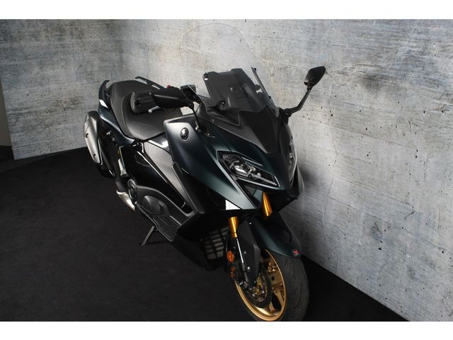 yamaha - tmax-tech-max-560
