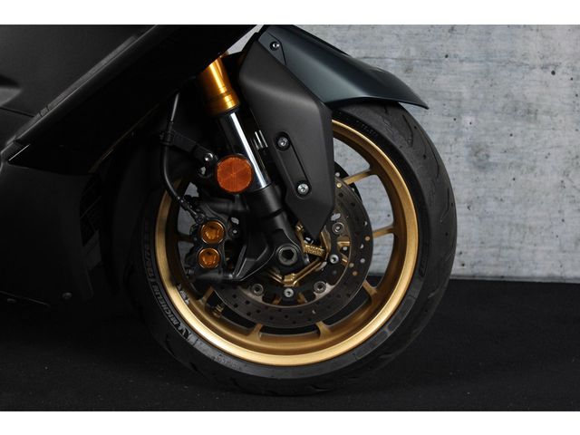 yamaha - tmax-tech-max-560