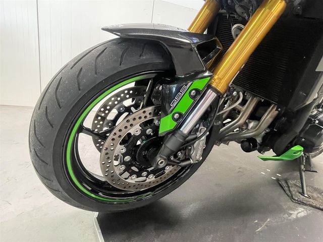 kawasaki - z900-se-performance