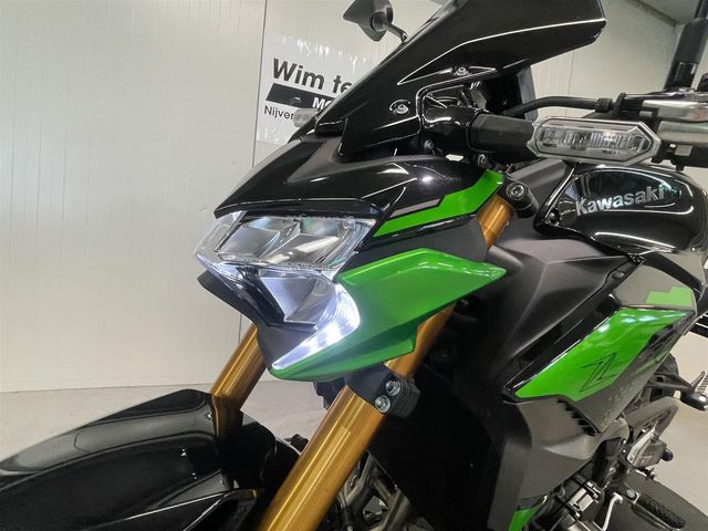 kawasaki - z900-se-performance