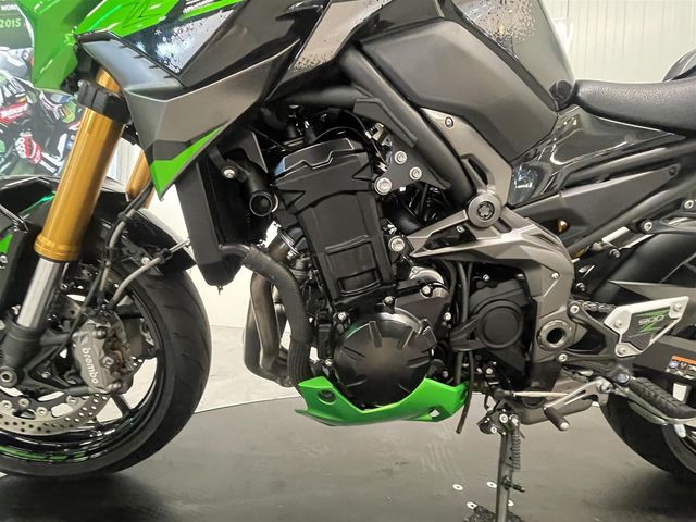 kawasaki - z900-se-performance