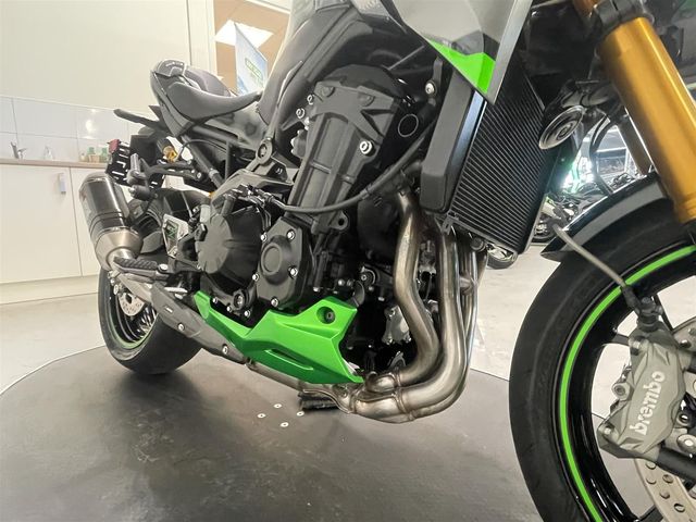 kawasaki - z900-se-performance