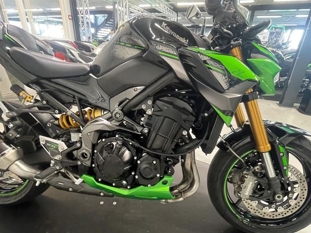kawasaki - z900-se-performance