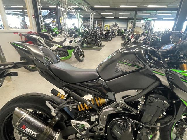 kawasaki - z900-se-performance