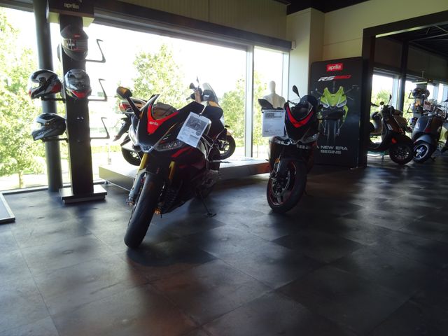 aprilia - sr-gt-200