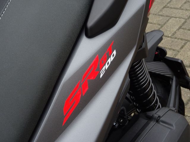 aprilia - sr-gt-200