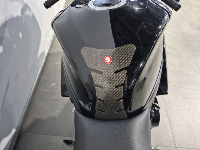 suzuki - gsx-r-600