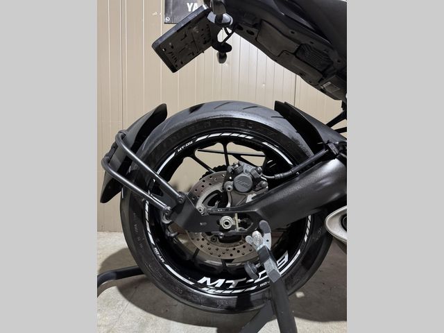 yamaha - mt-09-abs