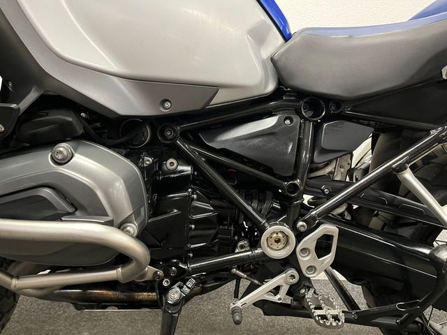 bmw - r-1200-gs-adventure-abs-asc-esa