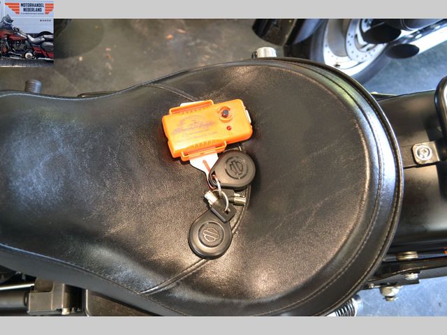 harley-davidson - street-bob-fxdb