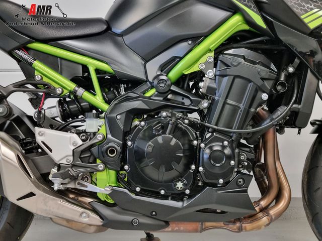 kawasaki - z900