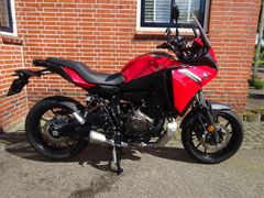 YAMAHA TRACER 7