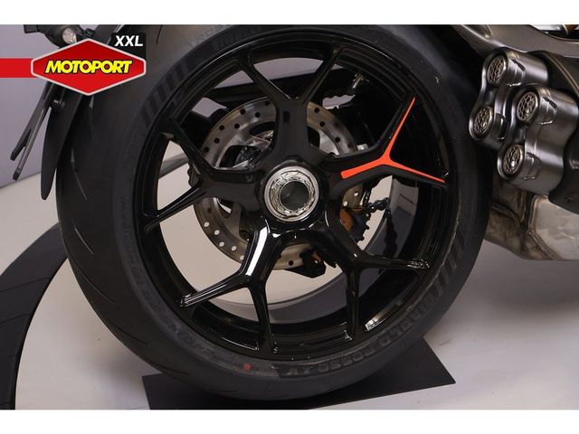 ducati - diavel-v4-rs