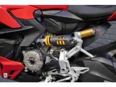 Ducati Streetfighter V2 / Akrapovic / BTW 2023 occasion – foto 10 van 20