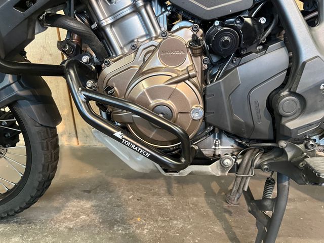 honda - crf-1100-l-africa-twin-dct