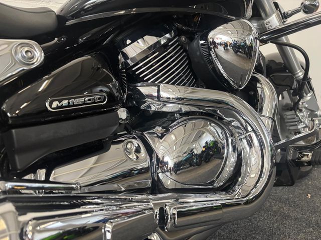 suzuki - m-1500-intruder