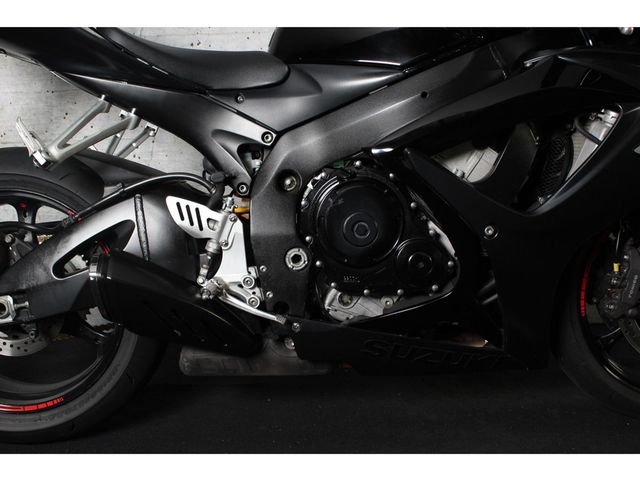 suzuki - gsx-r-750