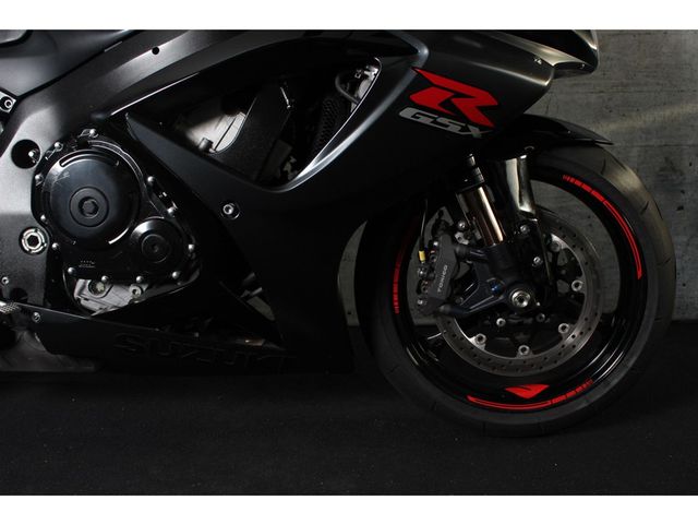 suzuki - gsx-r-750
