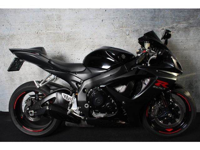 suzuki - gsx-r-750