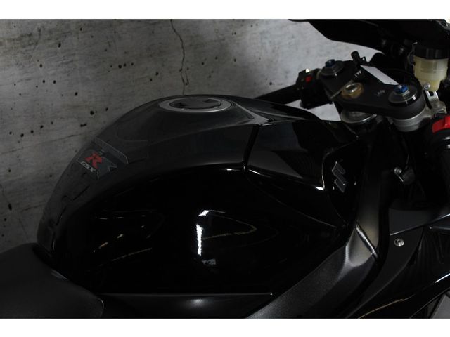 suzuki - gsx-r-750