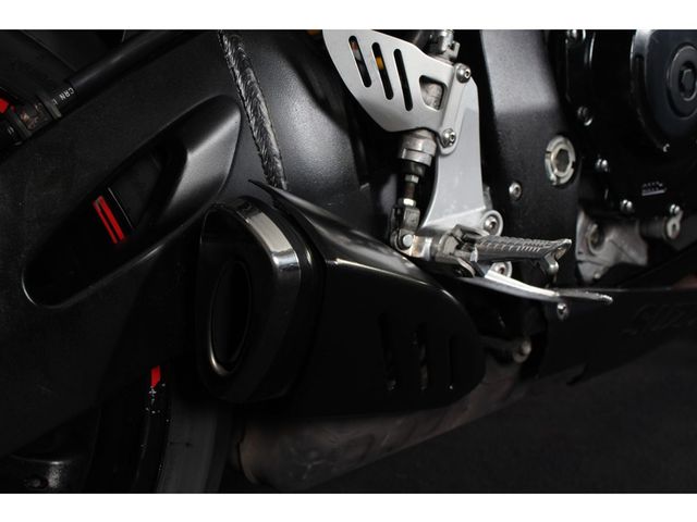 suzuki - gsx-r-750