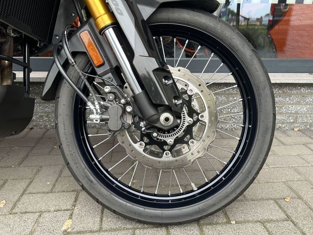 suzuki - v-strom-800-de