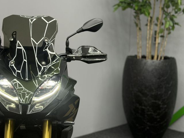 bmw - f-900-xr