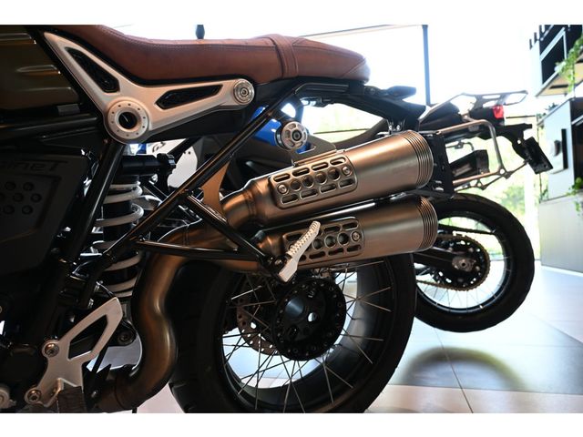 bmw - r-nine-t-scrambler