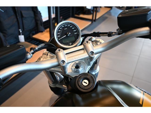 bmw - r-nine-t-scrambler