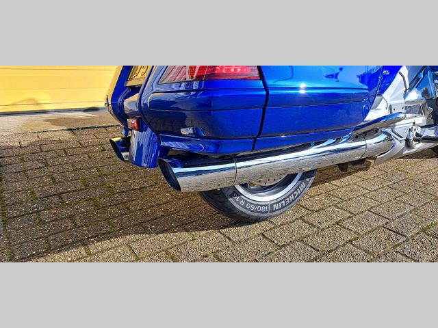 honda - gl-1800-goldwing