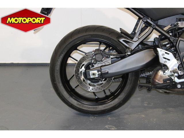 yamaha - tracer-9