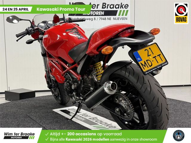 ducati - monster-695