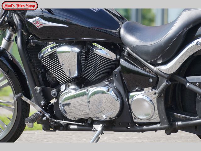 kawasaki - vn-900-custom