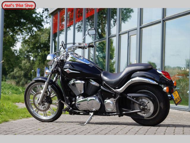 kawasaki - vn-900-custom