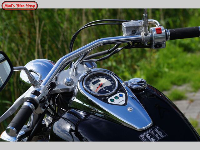 kawasaki - vn-900-custom