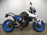 SUZUKI GSX-8S