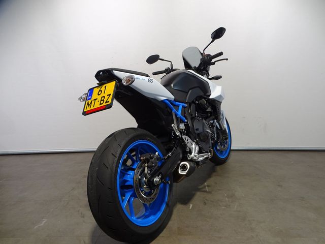 suzuki - gsx-8s