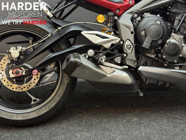triumph - street-triple-rs