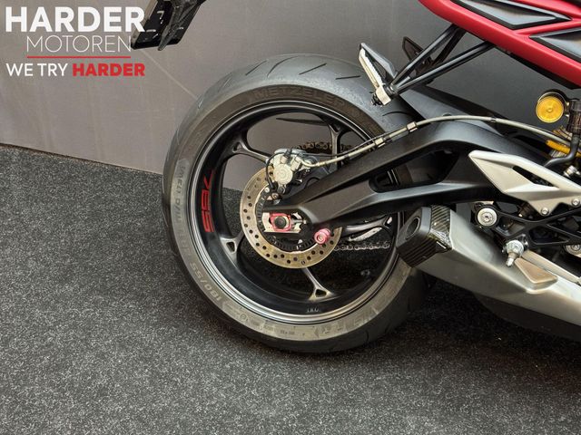 triumph - street-triple-rs